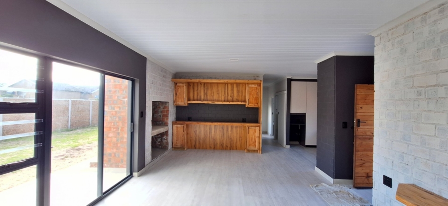2 Bedroom Property for Sale in Albertinia Western Cape